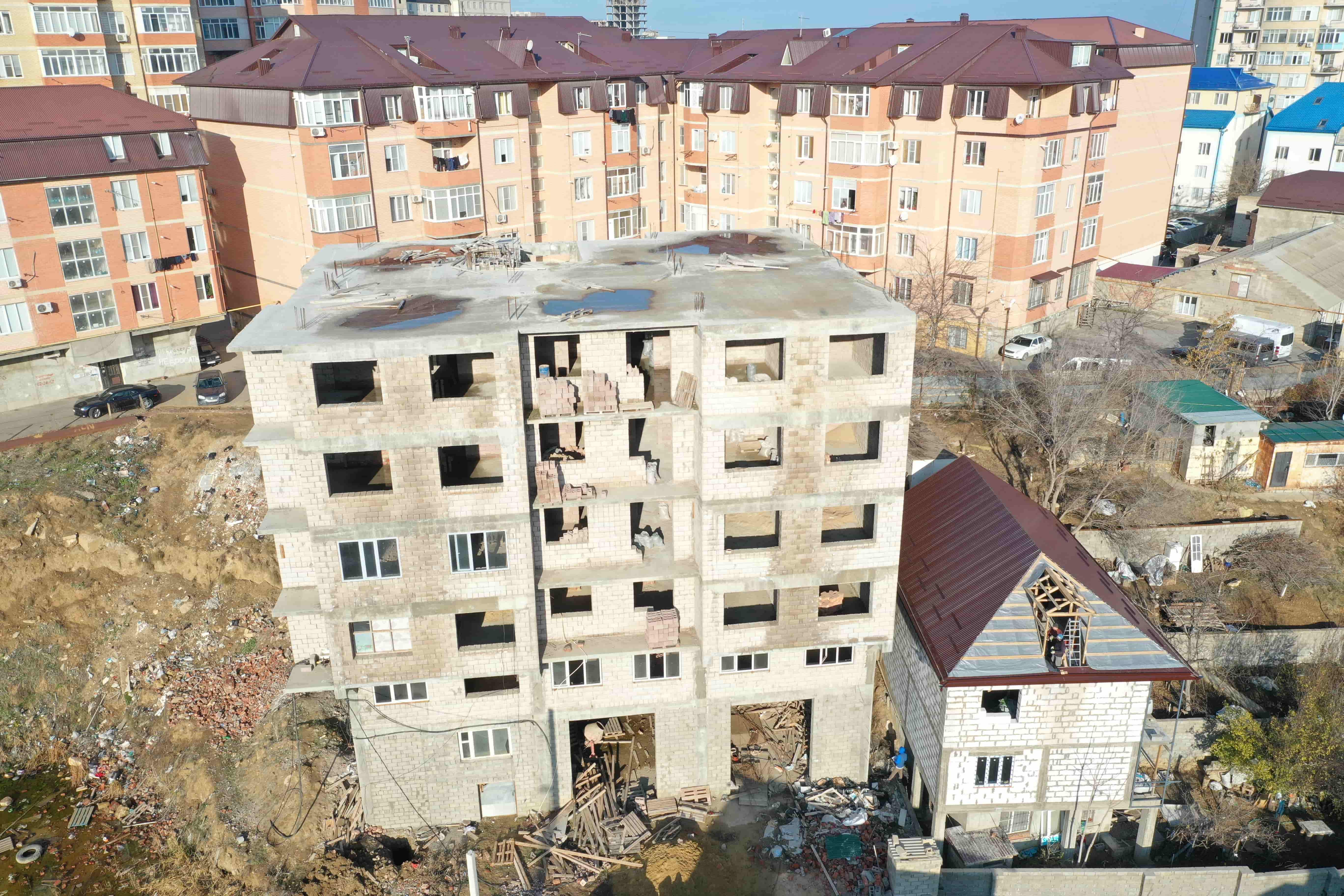 Многоквартирный жилой дом в г. Махачкала, ул. Газопроводная, 9а