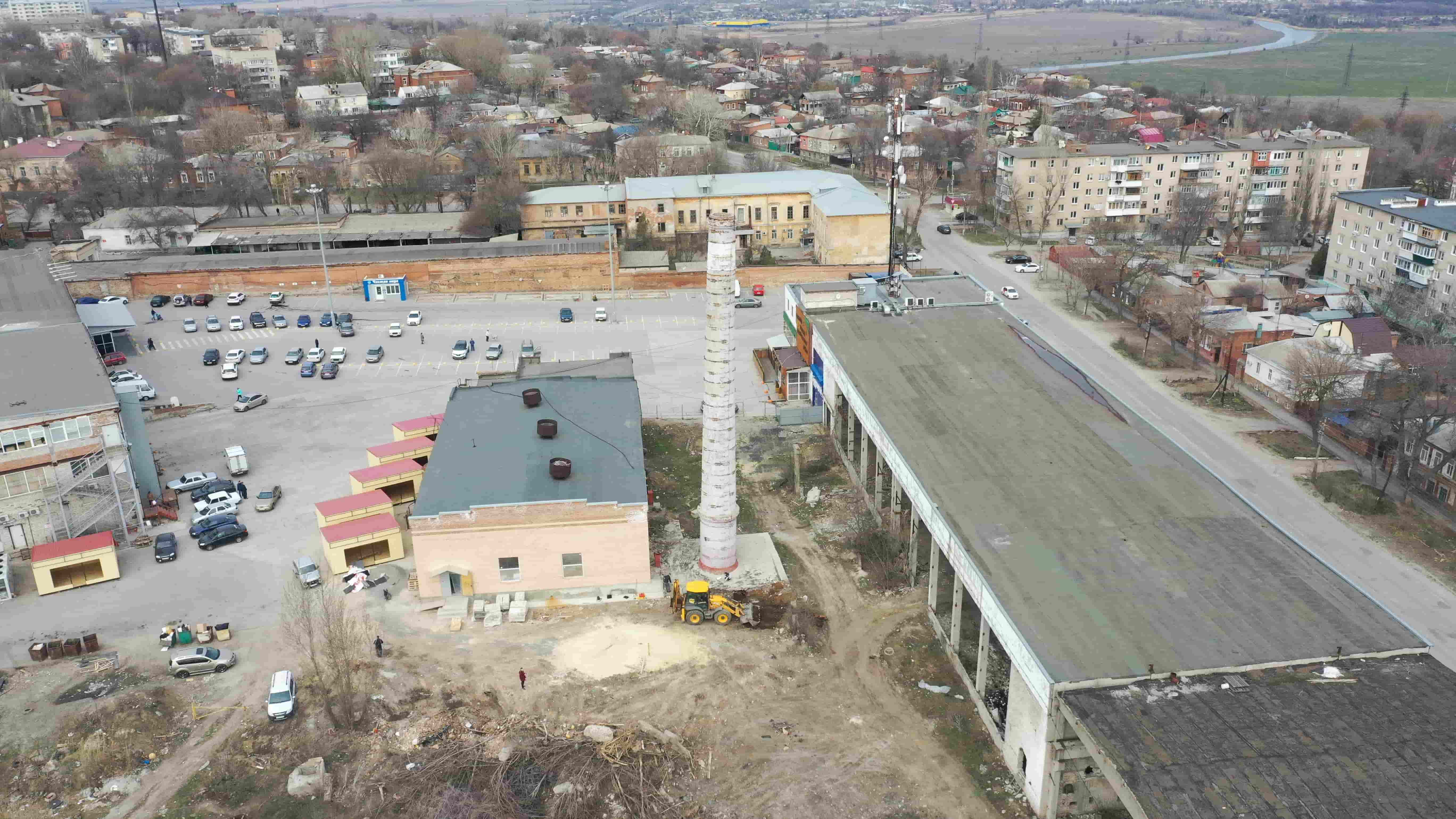 Кирпичная дымовая труба по пр. Ермака, 42/46/7/1-б в г. Новочеркасск, Ростовской области