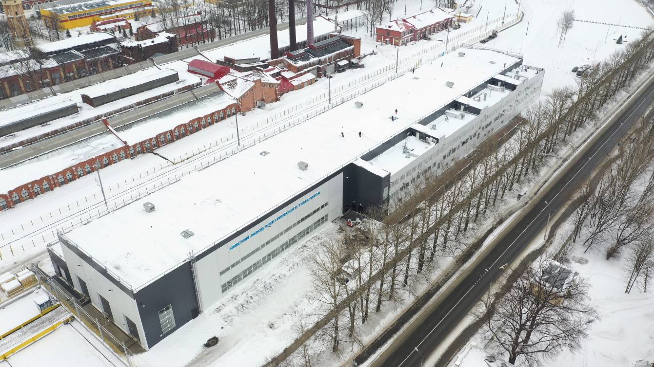 Здание Вх1 в осях В-Дх1-31, расположенное на территории завода по выпуску низкопольных трамваев ОАО «ОЭВРЗ» по ул. Седова, 45 в г. Санкт-Петербург