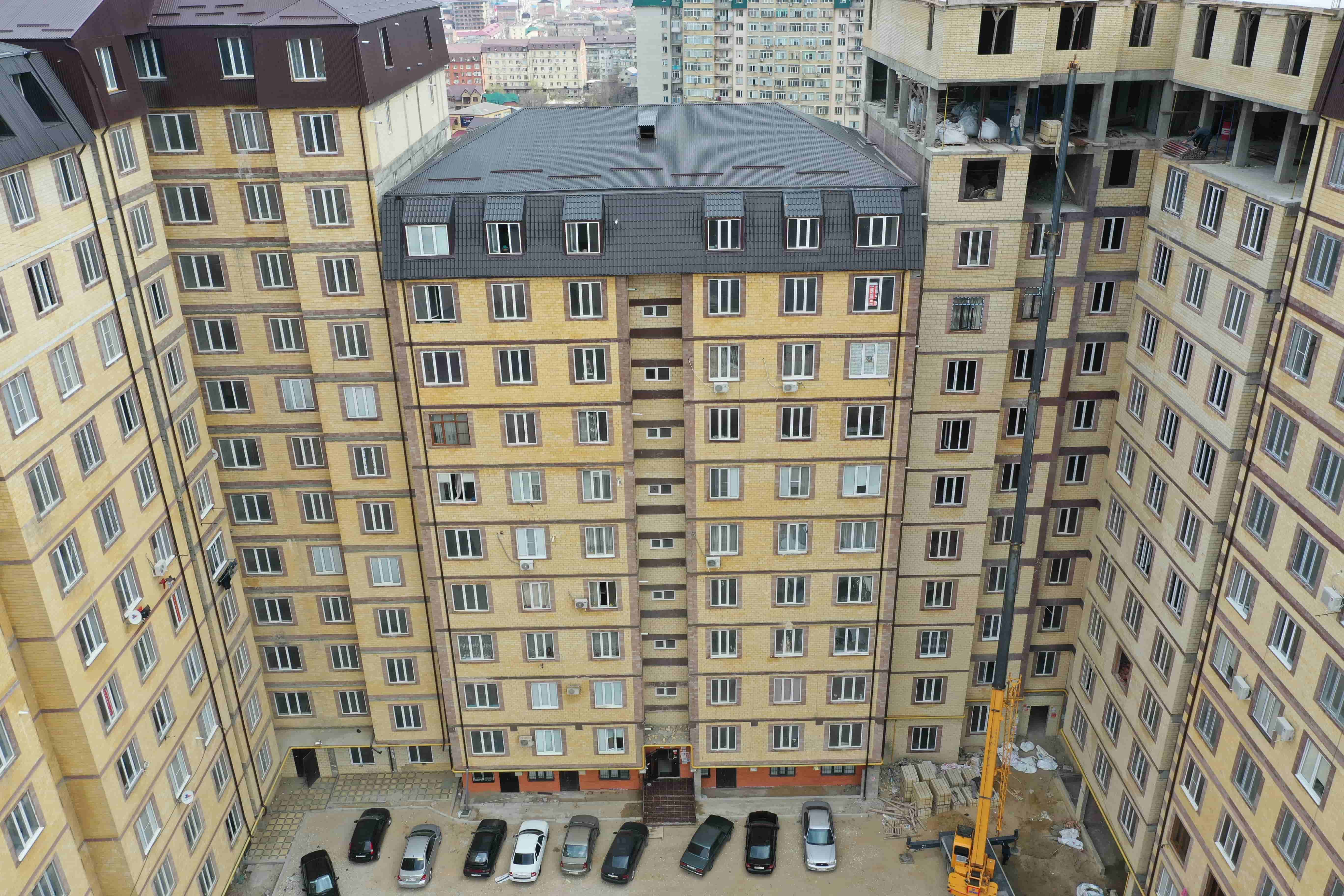 Многоквартирный жилой дом в г. Махачкала, пр. А. Акушинского, 393
