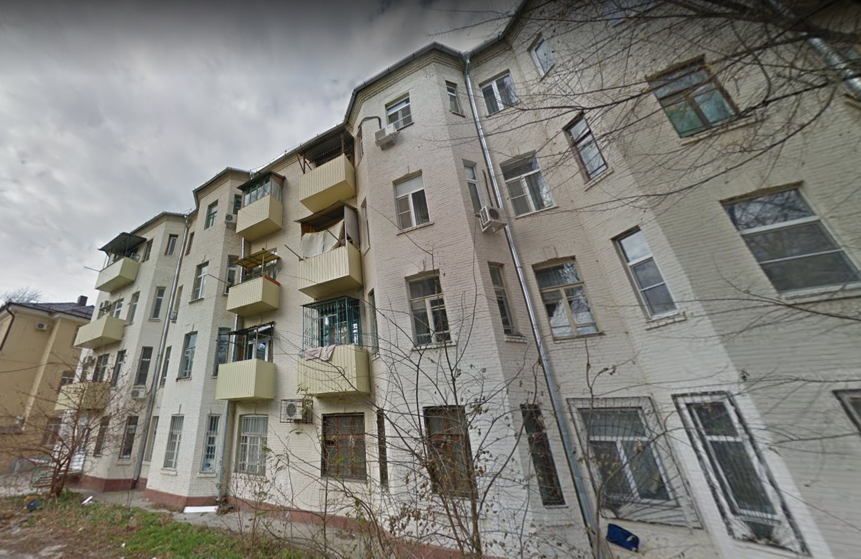 Квартира в многоквартирном жилом доме №200-210/35-31/102 на пересечении ул. Пушкинская, пер. Нахичиванский и пер. Крепостной в г. Ростове-на-Дону.